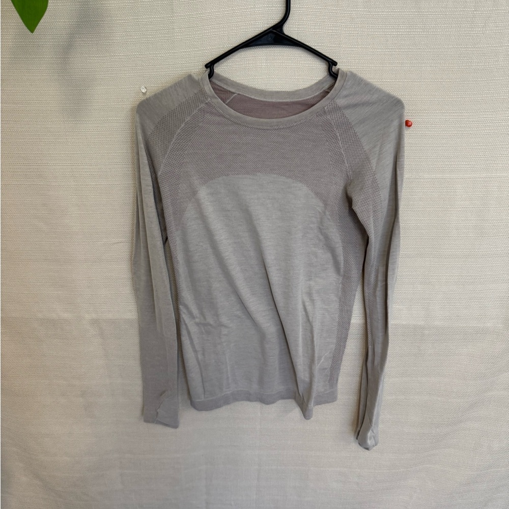 lululemon athletica Gray Long Sleeve Top